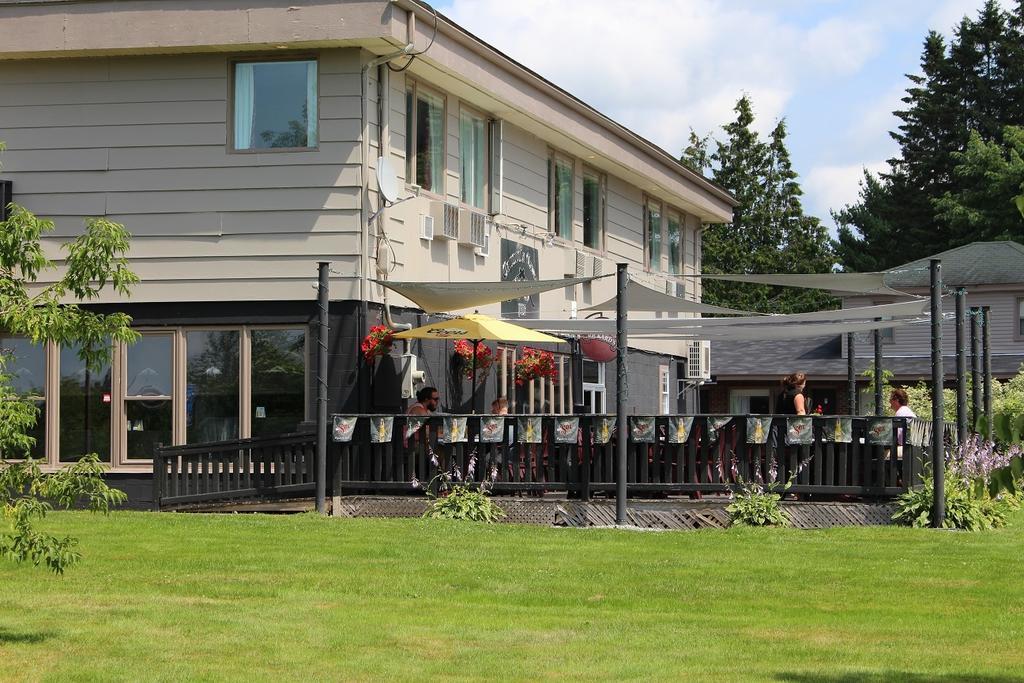 The Fort Nashwaak Motel Fredericton Exterior foto