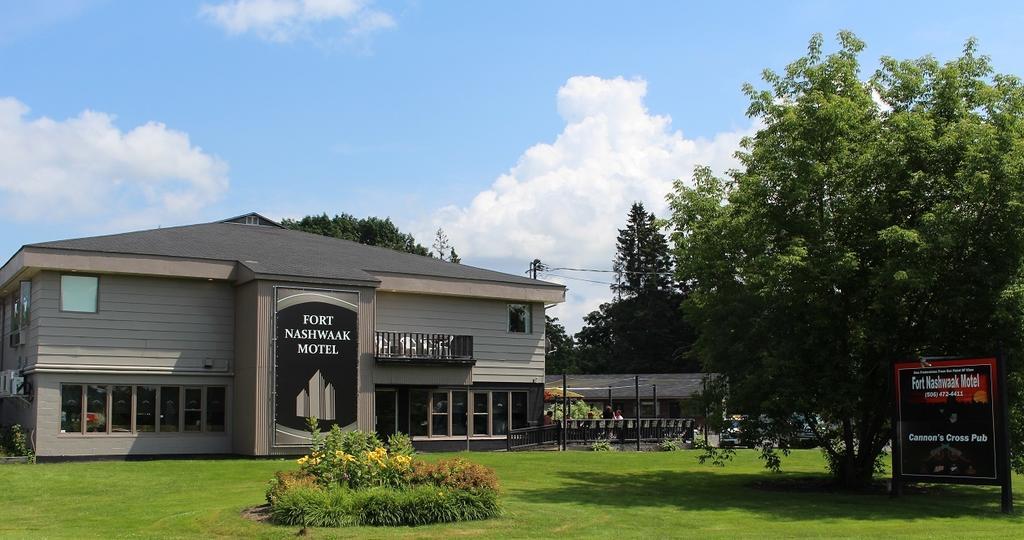 The Fort Nashwaak Motel Fredericton Exterior foto